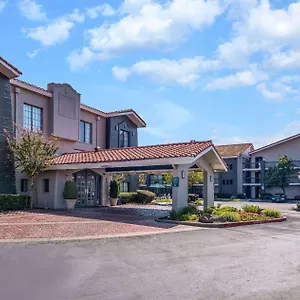 La Quinta By Wyndham Sacramento North Hotel